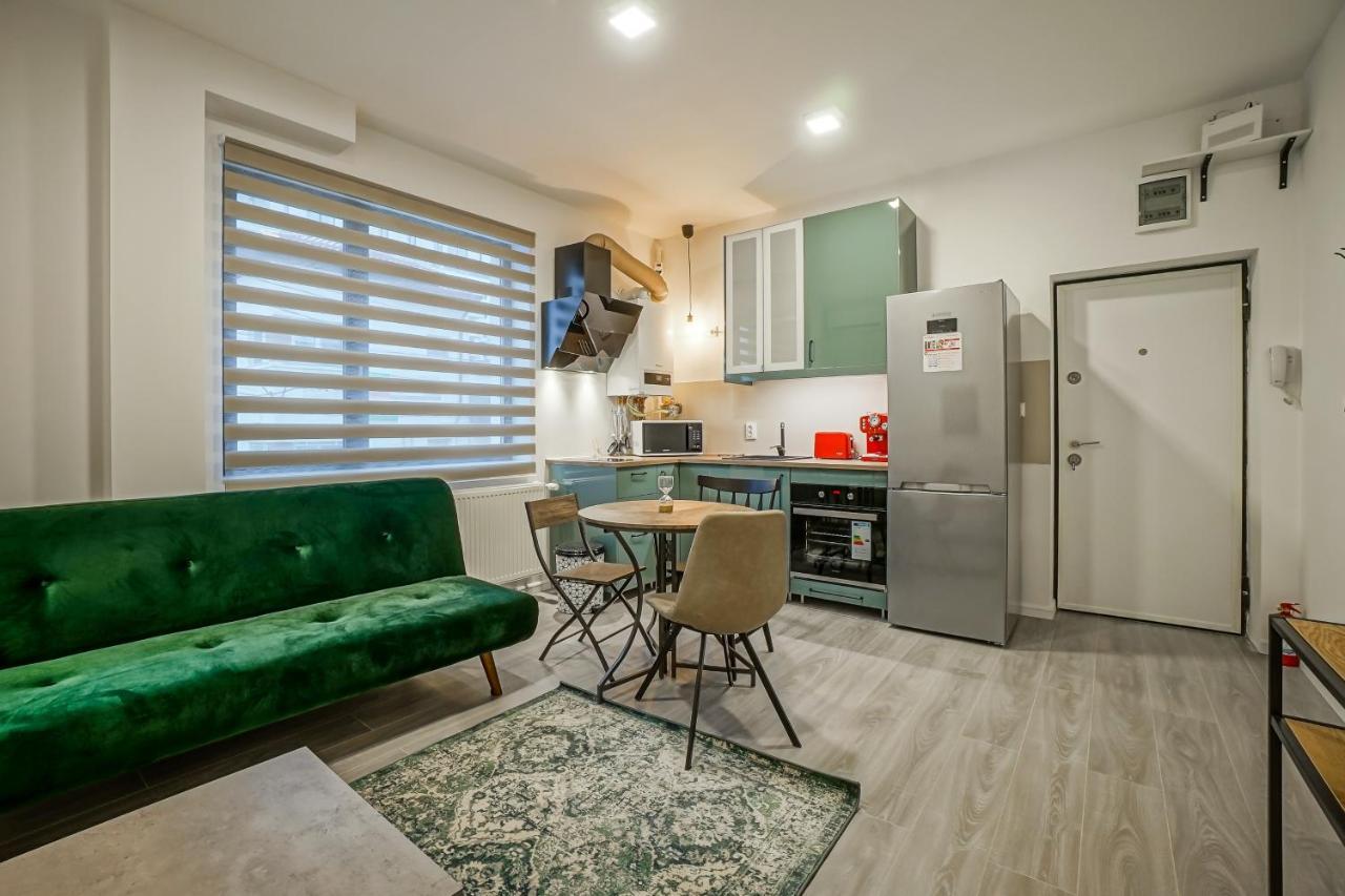 Bright Apartments Moments Away From Herastrau Park, Mall And Metro 부쿠레슈티 외부 사진
