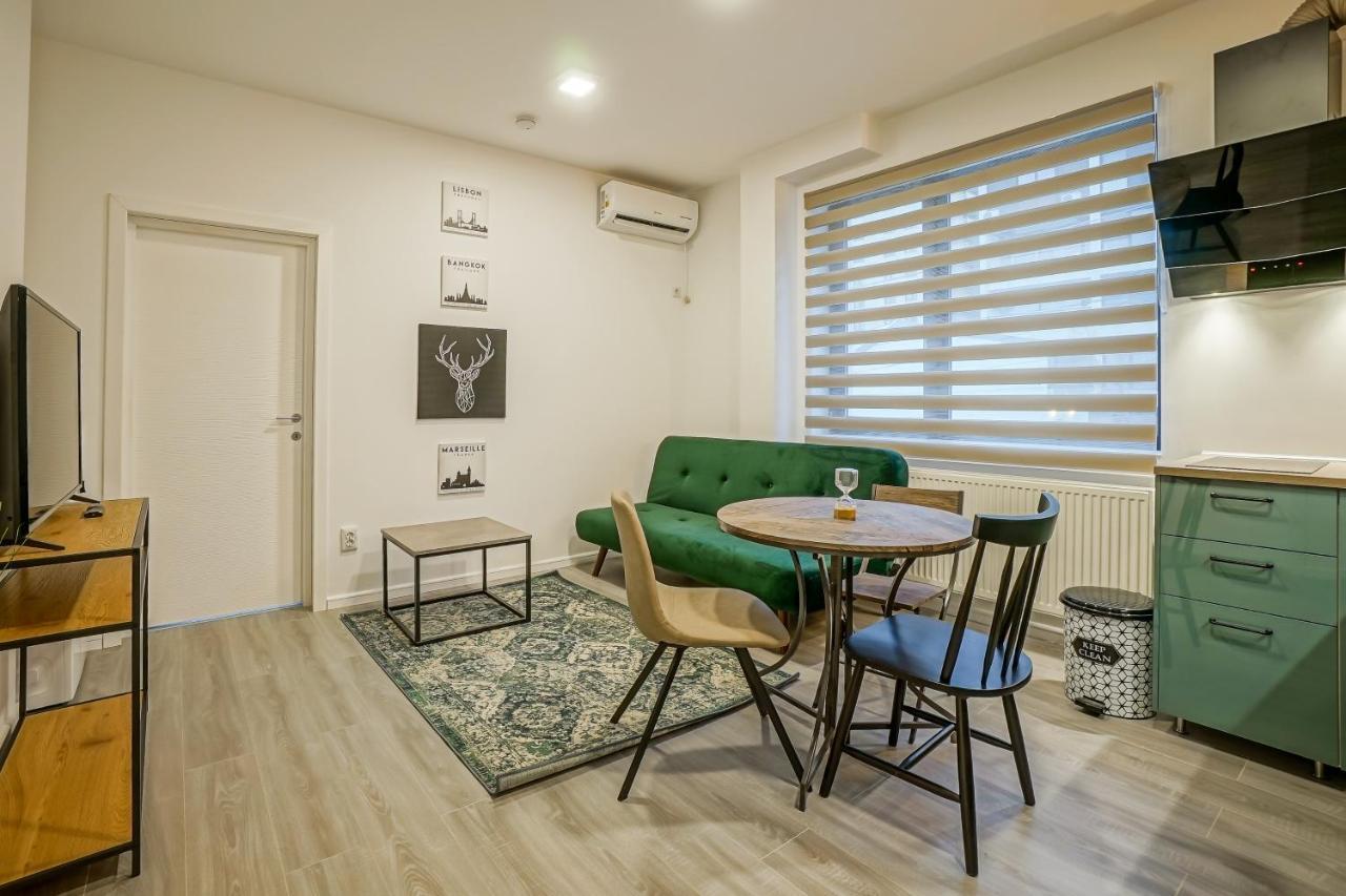 Bright Apartments Moments Away From Herastrau Park, Mall And Metro 부쿠레슈티 외부 사진